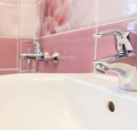Beautiful With Private Pool In Lower *